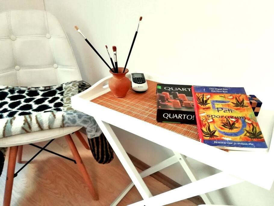 Atelier 12, Feeling Like An Artist! Promo Price Appartement Belgrado Buitenkant foto