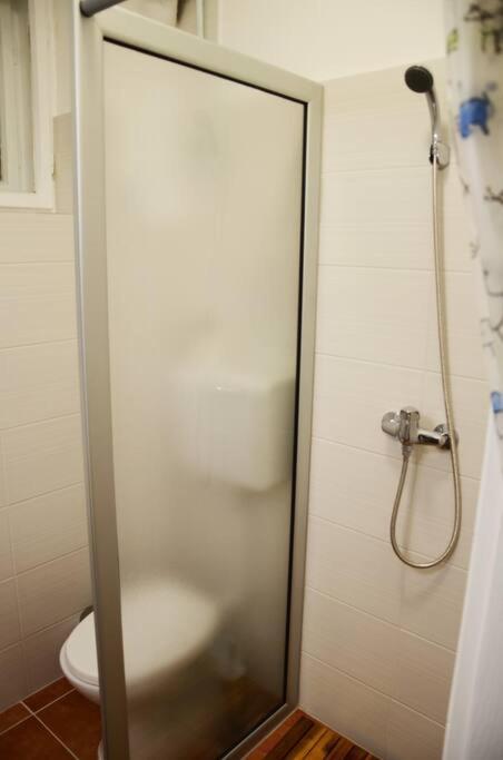 Atelier 12, Feeling Like An Artist! Promo Price Appartement Belgrado Buitenkant foto